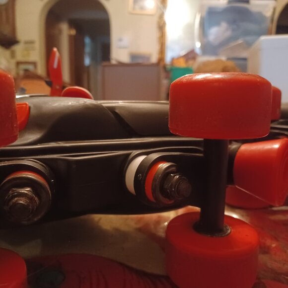 Roller Derby Trac Star Youth Boys Adjustable Skates 3-6 Black & Red - Picture 5 of 6